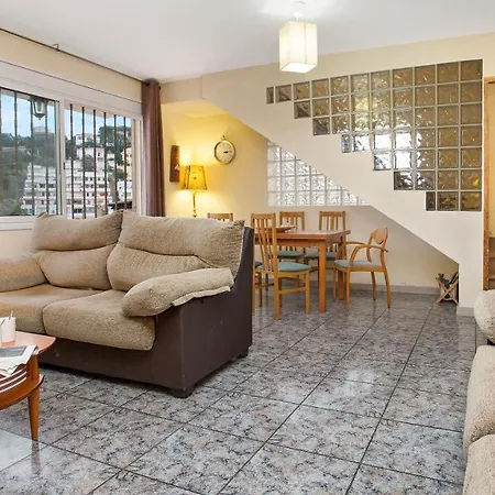 Sleeps 13 빌라 료렛 드 마르